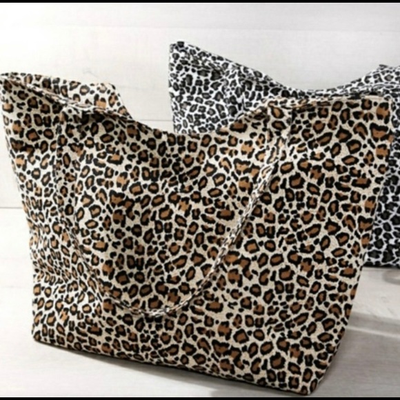 Handbags - ⬇️🆕 Brown Leopard Print Tote Bag 🆕